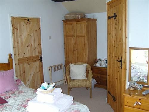 The Wheel House Hotel Atlow Exterior photo